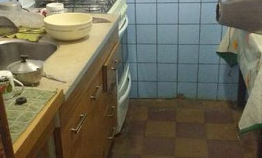 VENTA CASA 4 AMB 100  M2 JARDIN TERRAZA LANUS OESTE