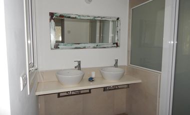 Casa en  Venta Costa Esmeralda  Deportiva II 3806