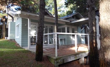 Casa en  Venta Costa Esmeralda  Deportiva II 3806