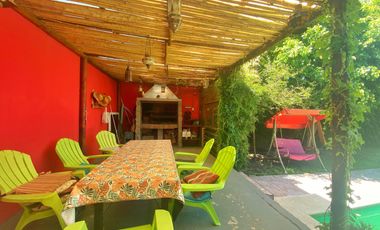 VENTA CASA 6 AMB 375 M2 PISCINA QUINCHO JARDÍN GARAGE LANUS