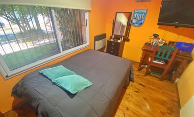 VENTA CASA 6 AMB 375 M2 PISCINA QUINCHO JARDÍN GARAGE LANUS