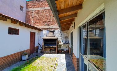 VENTA CASA C/LOCAL 3 AMB 263 M2 VALENTIN ALSINA