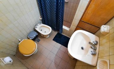 VENTA CASA C/LOCAL 3 AMB 263 M2 VALENTIN ALSINA