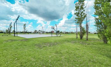 Terreno - Las Acequias - sobre Avenida principal - Escriturado