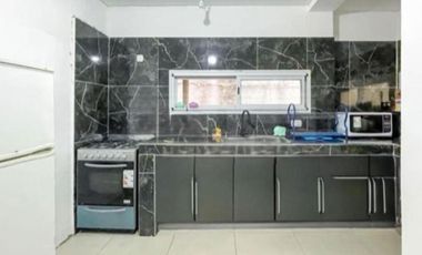 PH en venta - 2 Dormitorios 1 Baño - 98Mts2 - Munro