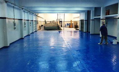 Galpón de 947 m2 cub en Sarandí