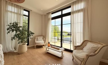 Venta - Casa 6 ambientes - Arenas del Sur