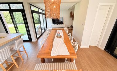 Venta - Casa 6 ambientes - Arenas del Sur