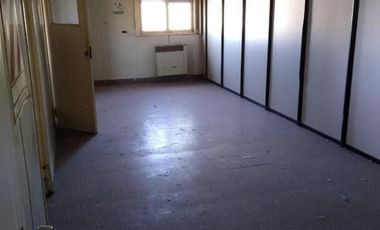 Edificio en venta - Ex Centro de internacion -  62 habitaciones - Lanús Oeste