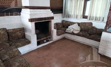 Casa 4 ambientes en venta - Quilmes Oeste