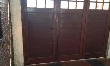 Casa 4 ambientes en venta - Quilmes Oeste