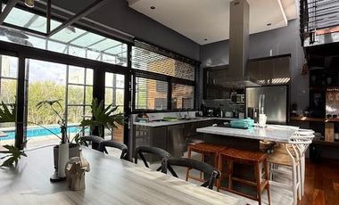 Casa 4 ambientes con pileta en venta - LOTE CENTRAL - Nuevo Quilmes