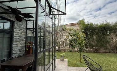 Casa 4 ambientes con pileta en venta - LOTE CENTRAL - Nuevo Quilmes