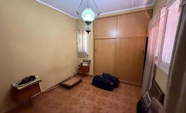 Casa en venta - 6 Dormitorios 4 Baños - Tolosa