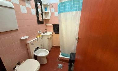 Casa en venta - 6 Dormitorios 4 Baños - Tolosa