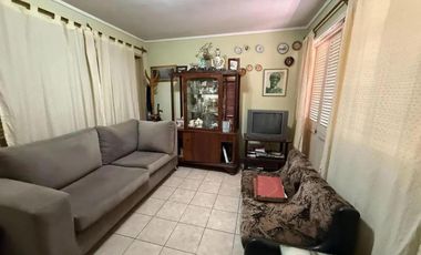 Casa en venta - 6 Dormitorios 4 Baños - Tolosa