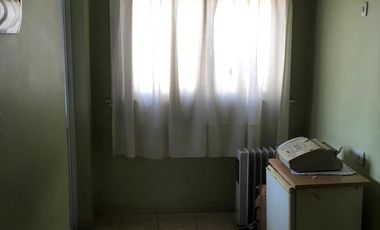 Locales y Propiedad de 5 ambientes. Ideal Inversor