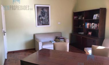 Locales y Propiedad de 5 ambientes. Ideal Inversor