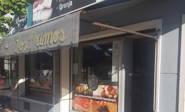 Locales y Propiedad de 5 ambientes. Ideal Inversor