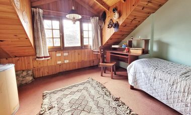 Casa en VENTA 6 amb, pisicina, parrilla, garaje, sotano!