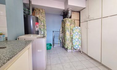 Casa en VENTA 6 amb, pisicina, parrilla, garaje, sotano!