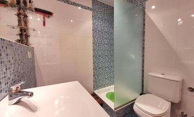 Casa en VENTA 6 amb, pisicina, parrilla, garaje, sotano!