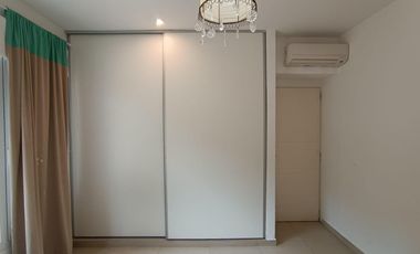 Casa en venta - 4 Dormitorios 3 Baños - Pinamar
