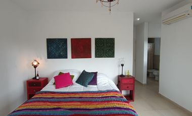 Casa en venta - 4 Dormitorios 3 Baños - Pinamar