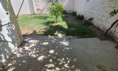 Cómoda casa con departamento de 3 ambientes