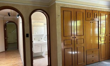 CASA EN RENTA EN HUERTAS EL CARMEN QRO. 3