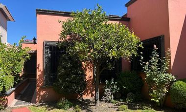 CASA EN RENTA EN HUERTAS EL CARMEN QRO. 3.1
