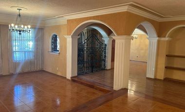 CASA EN RENTA EN HUERTAS EL CARMEN QRO. 3.1