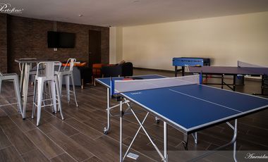 Constanza Petit, Portofino, Metepec