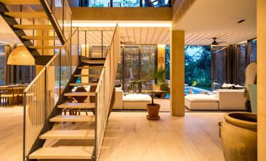 Venta de Villa con Campo de Golf en Playa del Carmen, Quintana Roo.