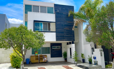 Casa en Venta en Ruscello, en Aguascalientes.