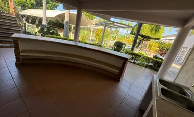 Jardines para eventos, casa, alberca, lago, vivero