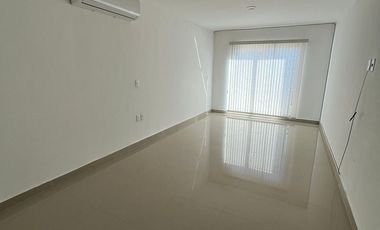 CASA EN RENTA FRACCIONAMIENTO JARDÍN DE LAS FLORES