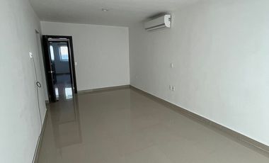 CASA EN RENTA FRACCIONAMIENTO JARDÍN DE LAS FLORES