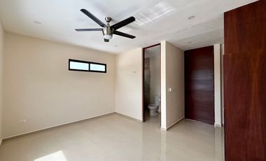 CASA MONICA EN VENTA EN DZITYA