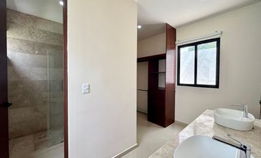 CASA MONICA EN VENTA EN DZITYA