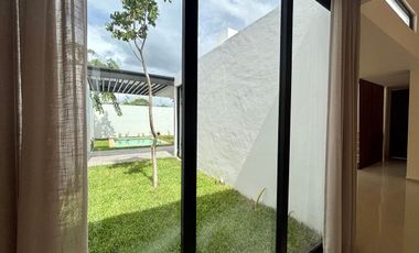 CASA MONICA EN VENTA EN DZITYA