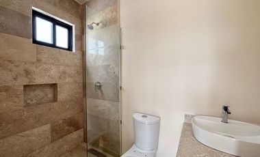 CASA MONICA EN VENTA EN DZITYA