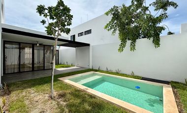 CASA MONICA EN VENTA EN DZITYA