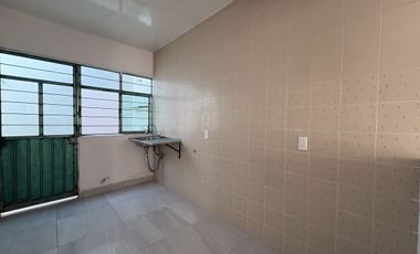 Casa en venta, Cd. Cuauhtémoc Ecatepec, Cerca central de abastos, Ecatepec