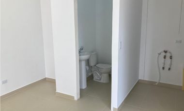 LOCAL  45m2  EN ALQUILER  - VALLE DEL LILI CALI