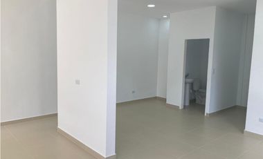 LOCAL  45m2  EN ALQUILER  - VALLE DEL LILI CALI
