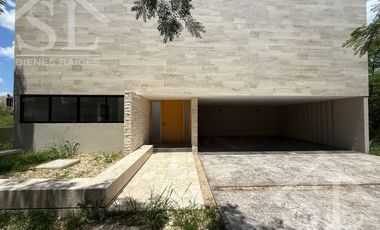 Casa en Yucatán Country Club