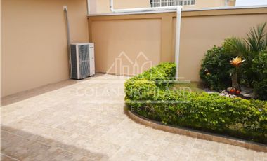 Se Alquila Casa en Villa Tívoli, Brisas del Golf