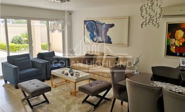 Se Alquila Casa en Villa Tívoli, Brisas del Golf