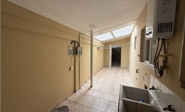 Alquiler o Venta Casa en Villa Tívoli, Brisas del Golf